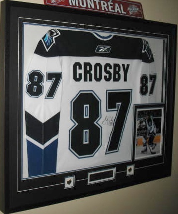 framed crosby jersey